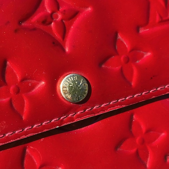 LV Louis Vuitton Cherry Red Vernis Long Wallet with LV Dust Bag - Picture 5 of 17